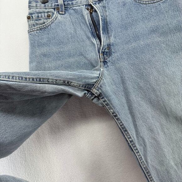 Vintage Levis Jeans Fits 28x32 Blue Light Wash Denim 550 Red Tab Broken Zip y2k - Picture 8 of 11